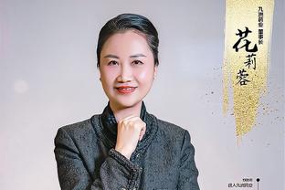 记者：拜仁接触了沙尔克17岁中场韦德拉奥果，考虑直接签进一线队